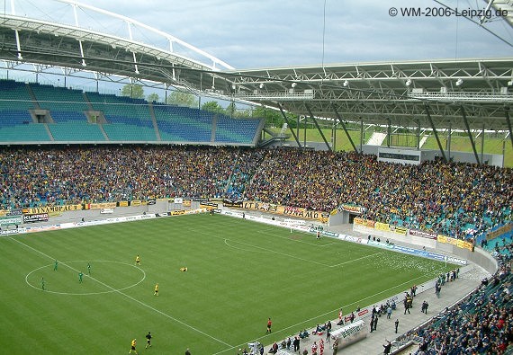 Red Bull Arena Leipzig: Từ di tích lịch sử đến biểu tượng bóng đá hiện đại